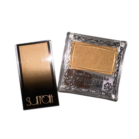 Japanese yellow shimmer/matte blush duo - Picture 1 of 6